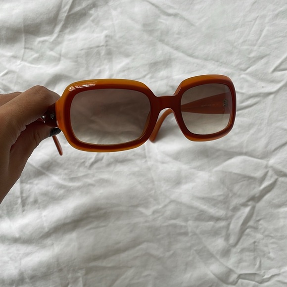 vintage versace sunglasses - Picture 3 of 5